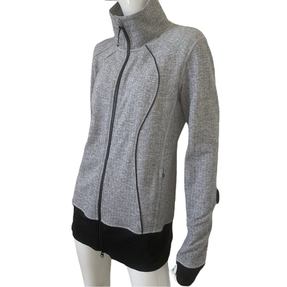 Lululemon Nice Asana Jacket  Heathered Herringbone Black White Size 10 - Picture 10 of 16